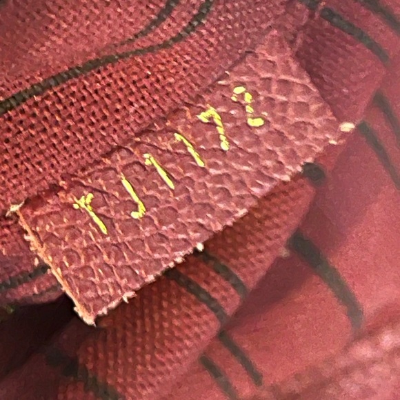 Burgundy Louis Vuitton Citadine PM Monogram Tote - Picture 10 of 13